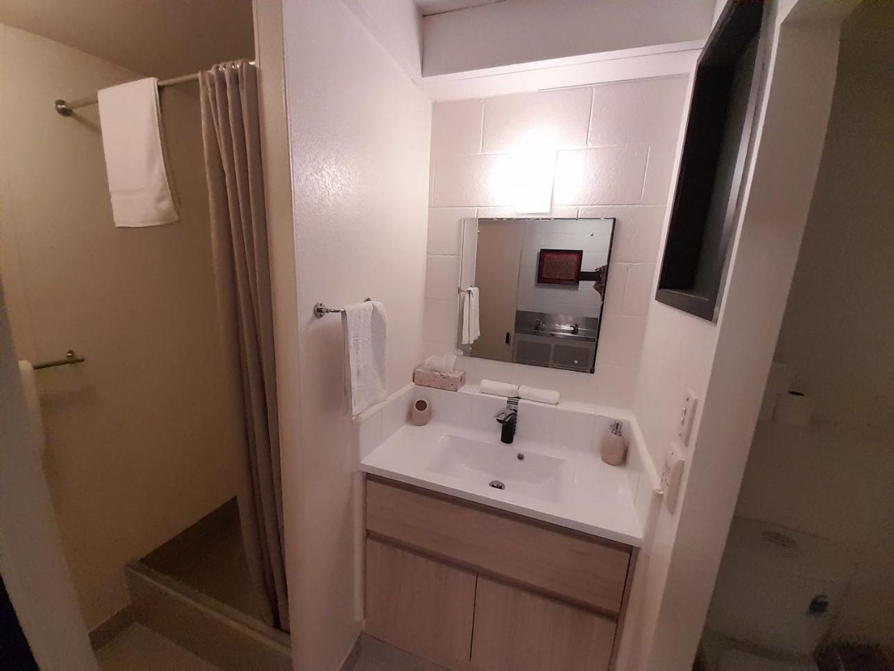 Waterfalls Estate - & 3* Paihia